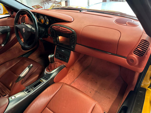 Used 2001 Porsche Boxster S image 19