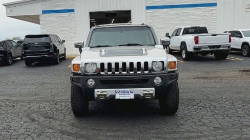 Used 2008 HUMMER H3 Luxury image 3