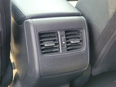 Used 2018 Honda Accord EX image 27