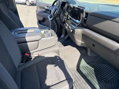 Used 2022 Chevrolet Silverado 1500 LT image 42