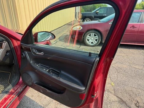 Used 2014 Chevrolet Impala LT w/ LT Sunroof Package image 19