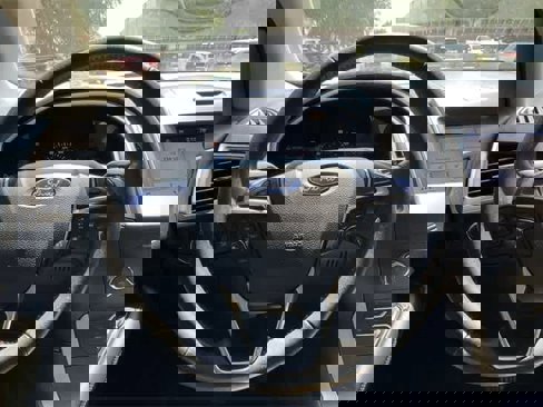 Used 2019 Ford Edge SEL w/ Equipment Group 201A image 19