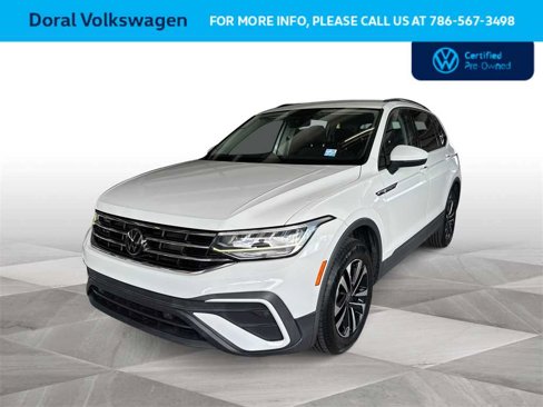 Certified 2022 Volkswagen Tiguan S image 4