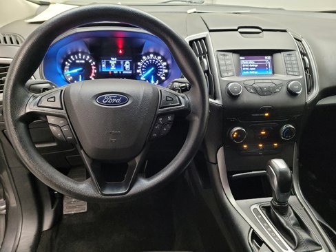 Used 2017 Ford Edge SE image 22