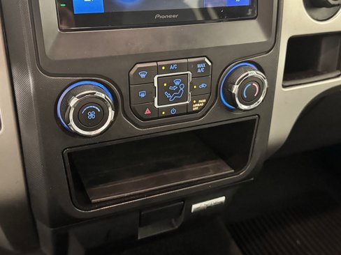 Used 2013 Ford F150 XLT w/ Mid Equipment Group image 13