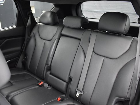 Used 2023 Hyundai Santa Fe SEL w/ Premium Package image 37