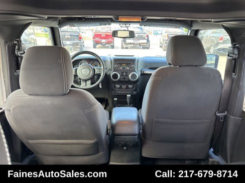 Used 2016 Jeep Wrangler Rubicon w/ Power Convenience Group image 37