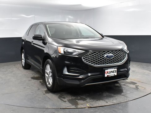 Used 2023 Ford Edge SEL image 4