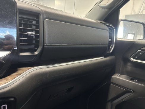Used 2022 Chevrolet Silverado 1500 LT image 18