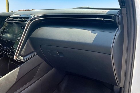 Used 2022 Hyundai Santa Cruz SEL Premium image 17