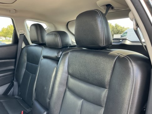 Used 2015 Nissan Murano SV w/ Premium Package image 40