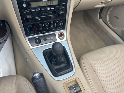 Used 2003 MAZDA MX-5 Miata image 17