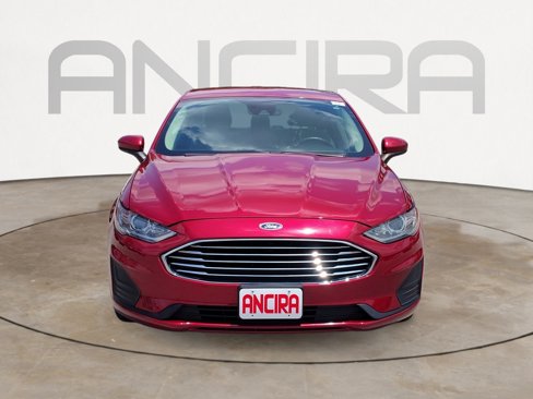 Used 2019 Ford Fusion SE image 7