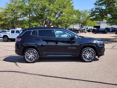 Used 2022 Jeep Compass Limited w/ Elite Group image 2