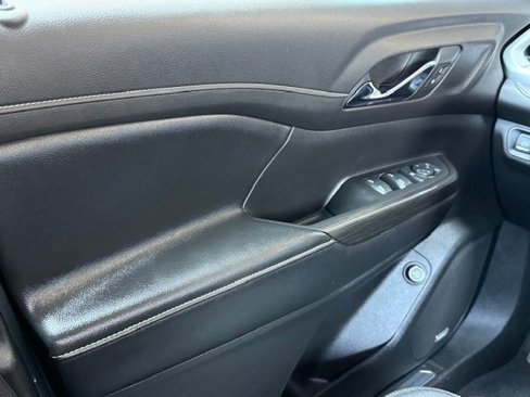 Used 2019 GMC Acadia SLT w/ Black Edition image 35