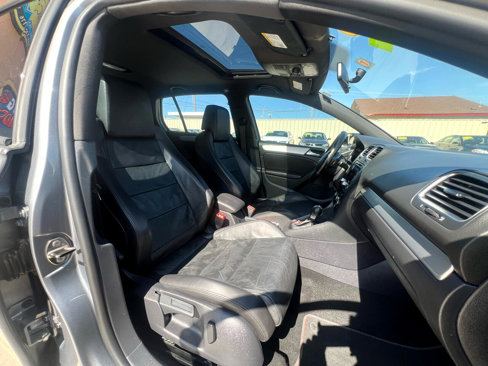 Used 2012 Volkswagen GTI 4-Door image 31