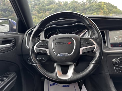 Used 2018 Dodge Charger GT image 9