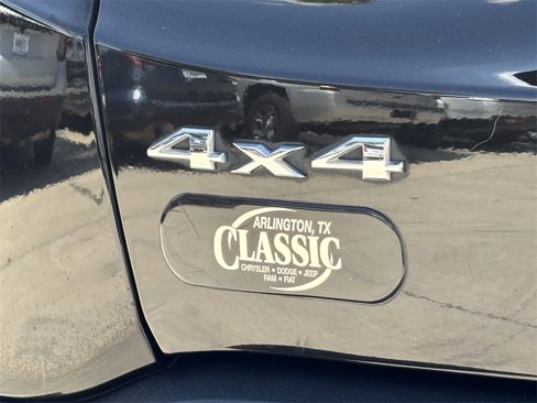 Used 2022 Jeep Renegade Limited image 8