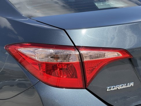 Used 2019 Toyota Corolla LE image 11