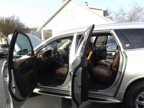 Used 2013 Buick Enclave Leather image 12
