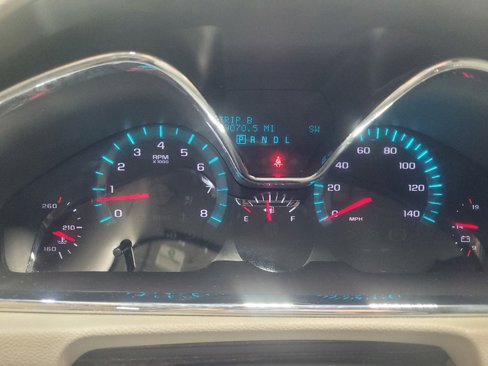 Used 2015 Chevrolet Traverse LT image 23