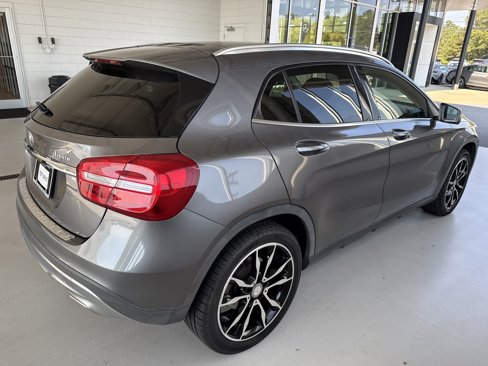 Used 2015 Mercedes-Benz GLA 250 4MATIC image 11