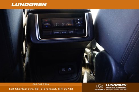 Used 2021 Subaru Ascent Premium w/ Convenience Package image 20