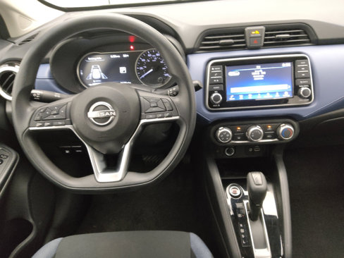 Used 2023 Nissan Versa SV image 22