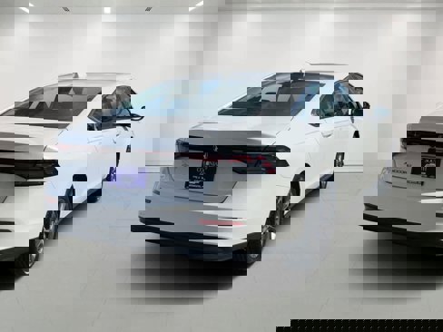Used 2023 Honda Accord EX image 6