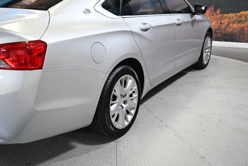 Used 2016 Chevrolet Impala LS image 8