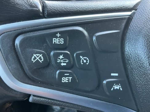 Used 2022 Chevrolet Equinox LT image 9