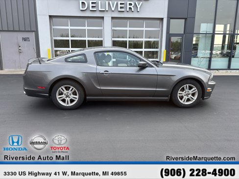 Used 2013 Ford Mustang Coupe image 10