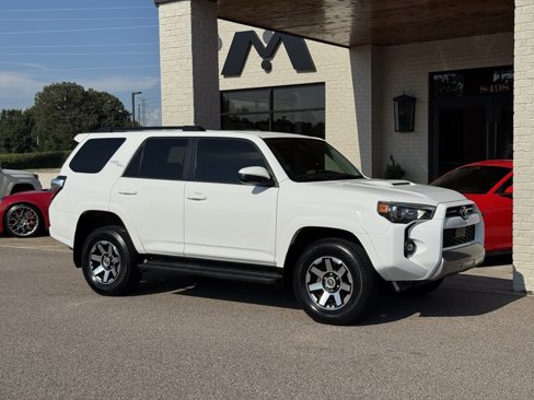 Used 2022 Toyota 4Runner TRD Off-Road image 16