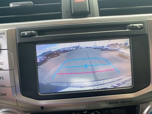 Used 2018 Toyota 4Runner SR5 Premium image 23