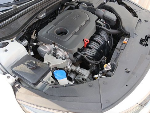 Used 2020 Kia Optima LX image 14