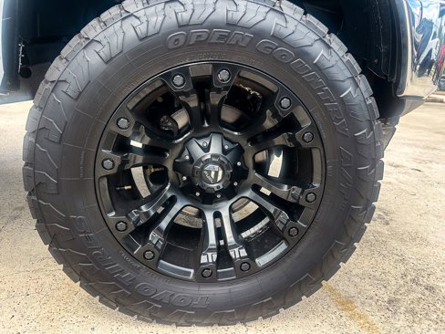 Used 2020 Ford F150 Lariat image 11