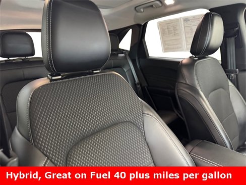 Used 2023 Ford Escape SE image 12