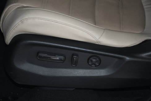 Used 2020 Honda CR-V EX-L image 9