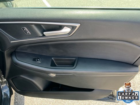Used 2023 Ford Edge SEL image 16