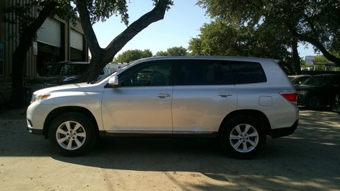 Used 2012 Toyota Highlander FWD image 8