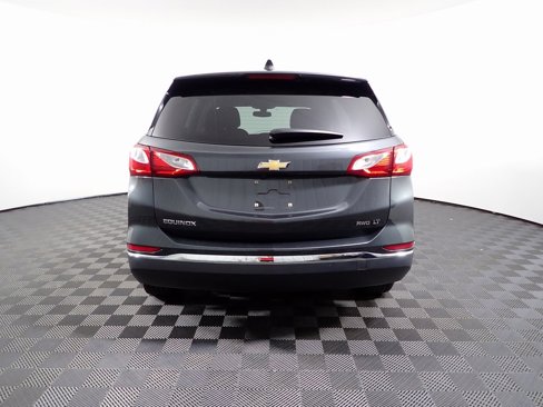 Used 2019 Chevrolet Equinox LT image 12