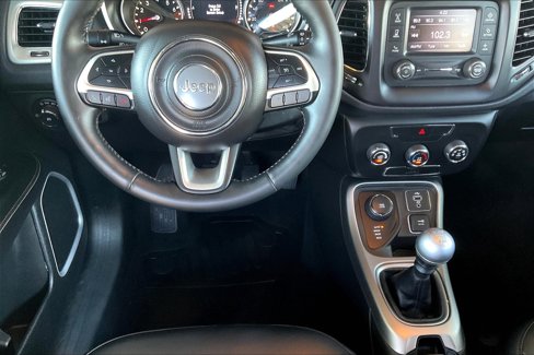 Used 2018 Jeep Compass Latitude w/ Trailer Tow Group image 8
