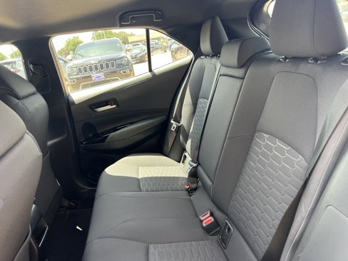 Used 2022 Toyota Corolla Hatchback image 18