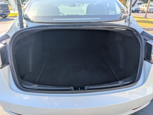 Used 2023 Tesla Model 3 Standard Range image 25