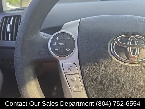 Used 2013 Toyota Prius One image 16