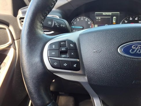 Used 2023 Ford Explorer XLT w/ Equipment Group 202A image 24
