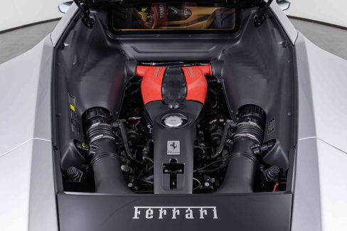 Used 2022 Ferrari F8 Tributo image 43