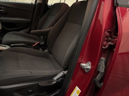 Used 2015 Chevrolet Trax LS image 10