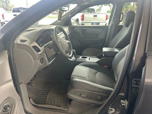 Used 2015 Chevrolet Traverse LS image 16