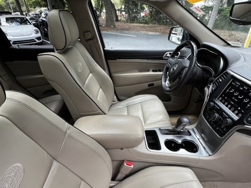 Used 2018 Jeep Grand Cherokee Overland w/ Trailer Tow Group IV image 48